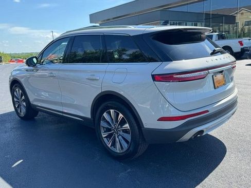 Used 2022 Lincoln Corsair Reserve w/ Equipment Group 201A AWD/4WD image 5