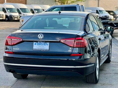 Used 2017 Volkswagen Passat 1.8T S FWD image 5