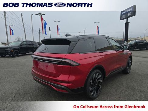 New 2026 Lincoln Nautilus Reserve image 5