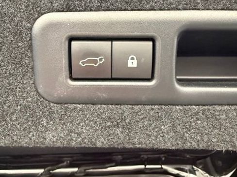 Used 2021 Lexus RX 350L Premium w/ Premium Package AWD/4WD image 59