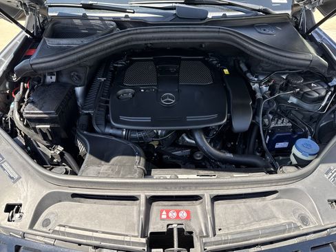 Used 2012 Mercedes-Benz ML 350 4MATIC image 36