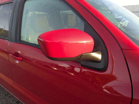 Used 2025 Nissan Frontier SV RWD image 12