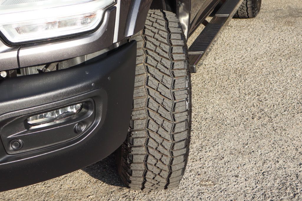 Used 2019 RAM 3500 Laramie AWD/4WD image 37
