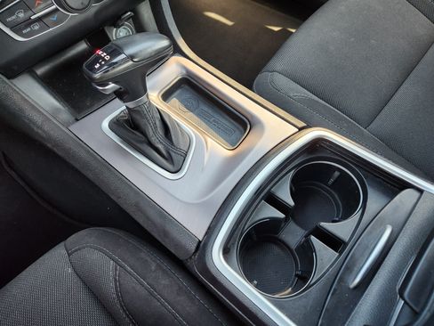 Used 2022 Dodge Charger SXT RWD image 21