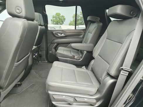 Used 2023 Chevrolet Tahoe Z71 w/ Off-Road Capability Package AWD/4WD image 10