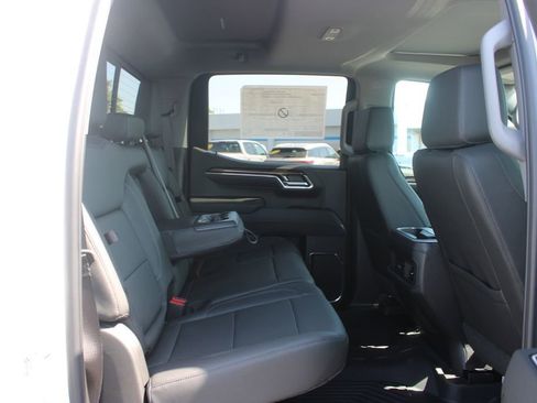 New 2026 Chevrolet Silverado 1500 RST AWD/4WD image 32