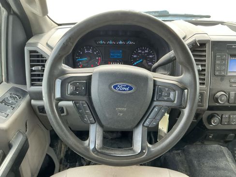 Used 2022 Ford F250 XL w/ Power Equipment Group image 12