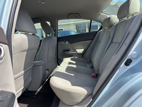 Used 2012 Honda Civic Hybrid Sedan image 20