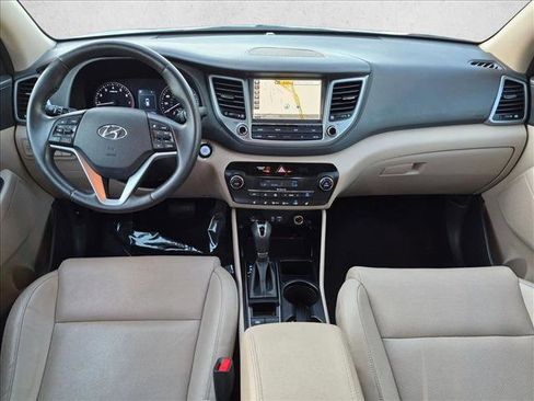 Used 2018 Hyundai Tucson Limited FWD image 16
