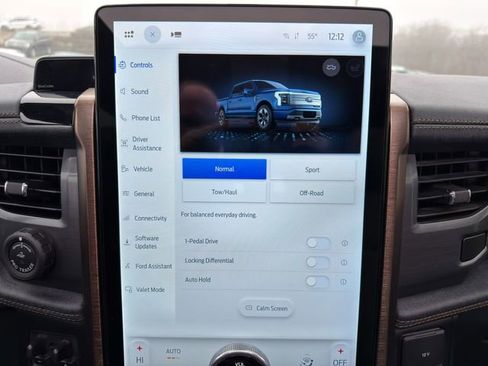 Used 2023 Ford F150 Lightning Lariat w/ Equipment Group 511A High image 41