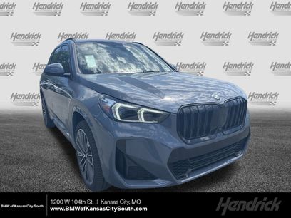 New 2025 BMW X1 xDrive28i w/ Premium Package