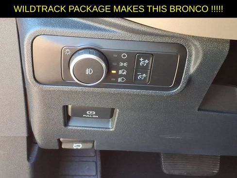 Used 2022 Ford Bronco Wildtrak AWD/4WD image 15