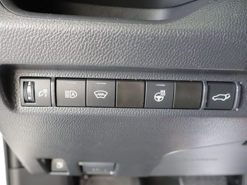 Used 2024 Toyota RAV4 XLE w/ Convenience Package AWD/4WD image 19