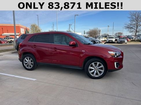 Used 2015 Mitsubishi Outlander Sport SE image 2