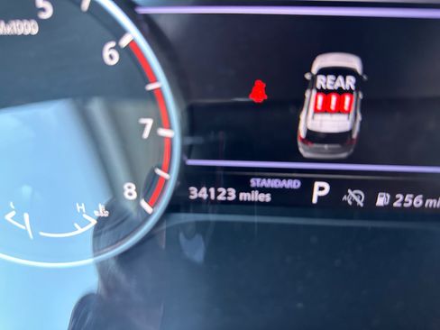 Used 2025 Nissan Rogue SV FWD image 19