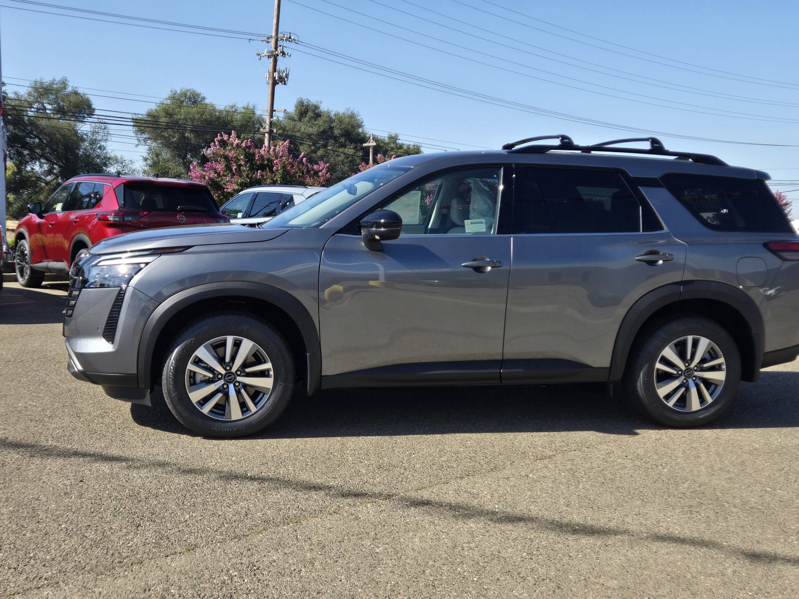 New 2026 Nissan Pathfinder SL AWD/4WD image 7