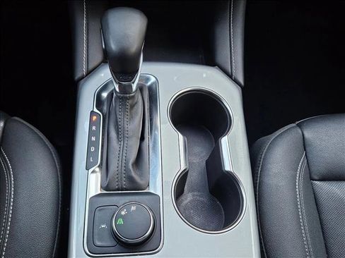 Used 2023 Chevrolet Blazer LT image 12