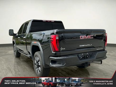 Used 2024 GMC Sierra 2500 Denali w/ Denali Reserve Package AWD/4WD image 5