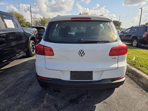Used 2016 Volkswagen Tiguan S image 5