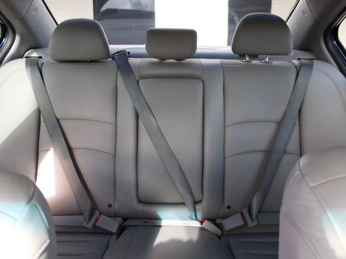 Used 2014 Honda Accord EX-L image 17