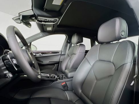 New 2026 Porsche Macan S image 14