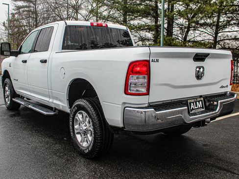 Used 2024 RAM 2500 Big Horn AWD/4WD image 4