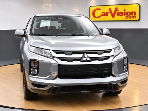 Used 2023 Mitsubishi Outlander Sport ES AWD/4WD image 4