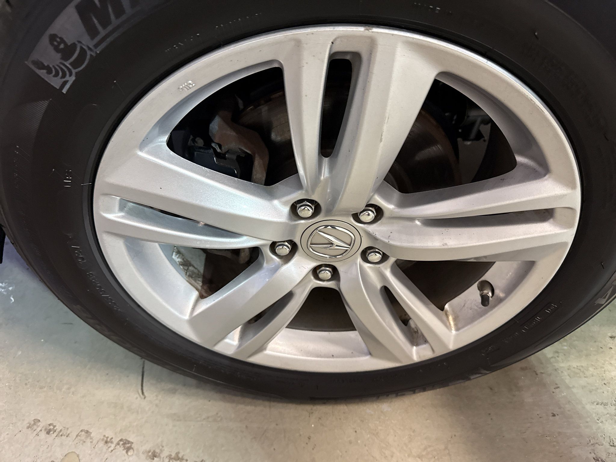 Used 2015 Acura RDX w/ Technology Package AWD/4WD image 28