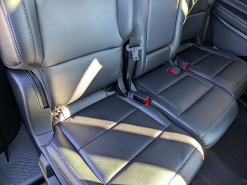 Certified 2023 Ford Explorer XLT w/ Equipment Group 202A image 39