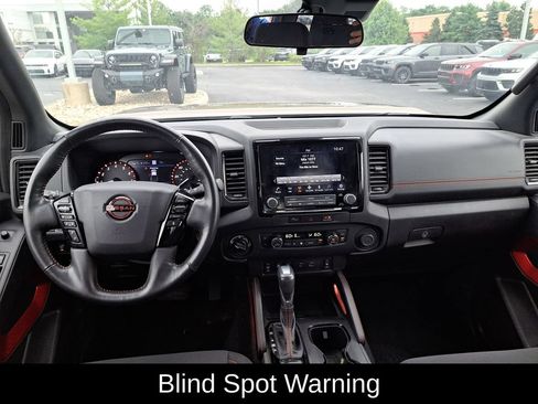 Used 2023 Nissan Frontier PRO-4X w/ Pro Convenience Package AWD/4WD image 9