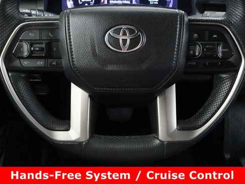 Certified 2024 Toyota Tacoma TRD Off-Road image 24