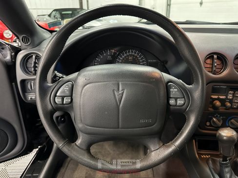 Used 1999 Pontiac Firebird Formula w/ Security Pkg image 25