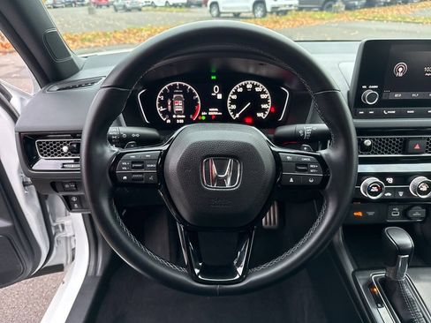 Used 2022 Honda Civic Sport image 29