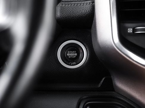 Used 2019 RAM 3500 Laramie AWD/4WD image 25