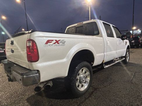 Used 2010 Ford F350 Lariat image 4