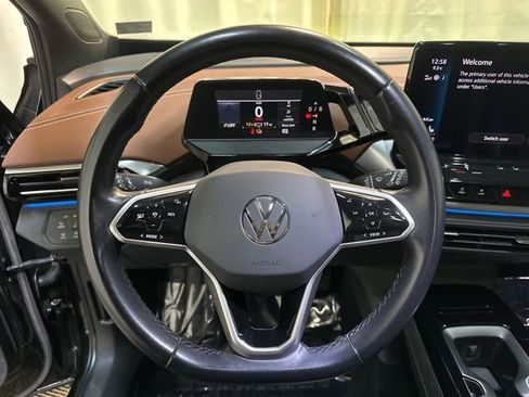 Certified 2021 Volkswagen ID.4 Pro S w/ Gradient Package image 16