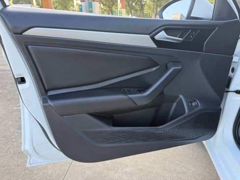 Used 2019 Volkswagen Jetta S w/ Driver Assistance Package FWD image 18
