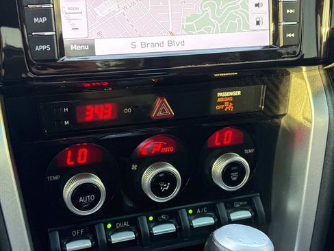 Used 2020 Subaru BRZ Limited w/ Popular Package #2 image 25