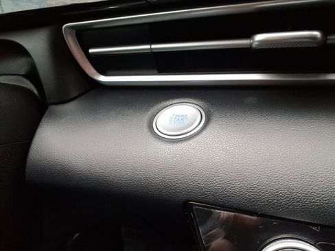 Used 2021 Hyundai Elantra SEL w/ Convenience Package image 19