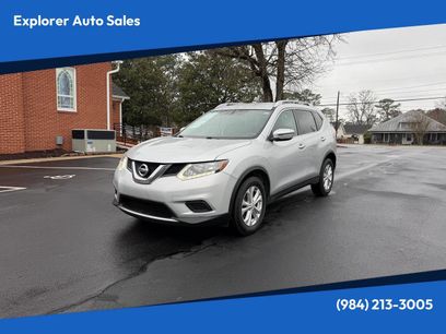 Used 2016 Nissan Rogue SV