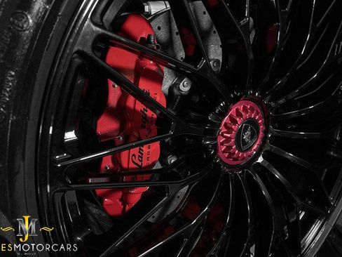 Used 2017 Lamborghini Aventador S image 67