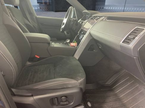 Used 2023 Land Rover Discovery S R-Dynamic AWD/4WD image 19