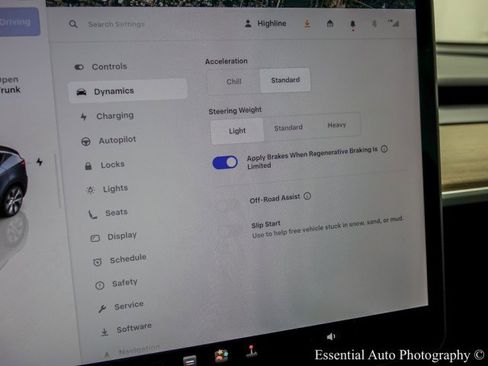 Used 2024 Tesla Model Y Long Range image 27