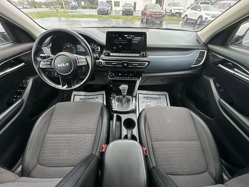 Used 2022 Kia Seltos S image 21
