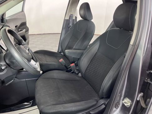 Used 2021 Nissan Kicks S FWD image 19