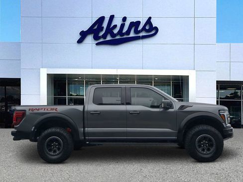 Used 2025 Ford F150 Raptor AWD/4WD image 1