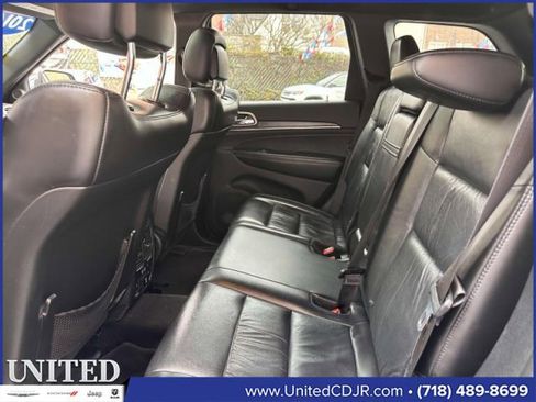 Certified 2016 Jeep Grand Cherokee Limited image 17