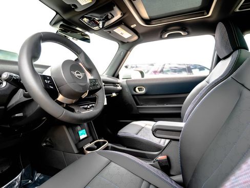 New 2026 MINI Cooper S FWD image 4