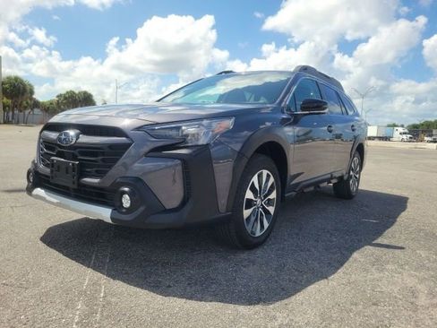 Used 2023 Subaru Outback Limited AWD/4WD image 2