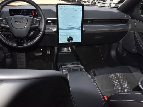 Certified 2025 Ford Mustang Mach-E GT image 16